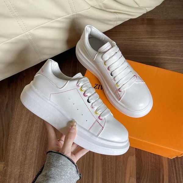 

new 2021 women's sneakers star platform shoes fashion students wild runing shoes ladies casual comfy chunky women's sport shoes y0, Black