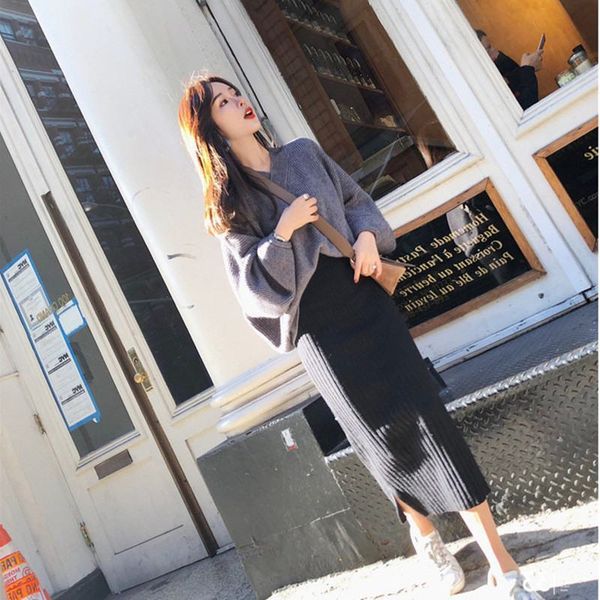 

2021 new autumn winter two piece set women v neck knitted pullover sweater+bodycon split pencil tricot long skirt knitwear suit k2551bdn, Black;gray