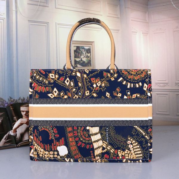 

fashion geometry animal canvas embroidery hand bag 1005