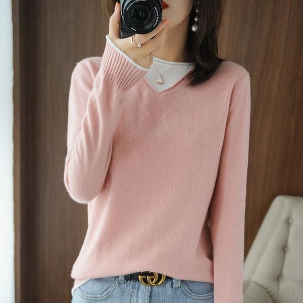 

2021 autumn and winter new fake two-piece round neck sweater color-blocking pullover ladies sweater cashmere bottoming shirt, White;black