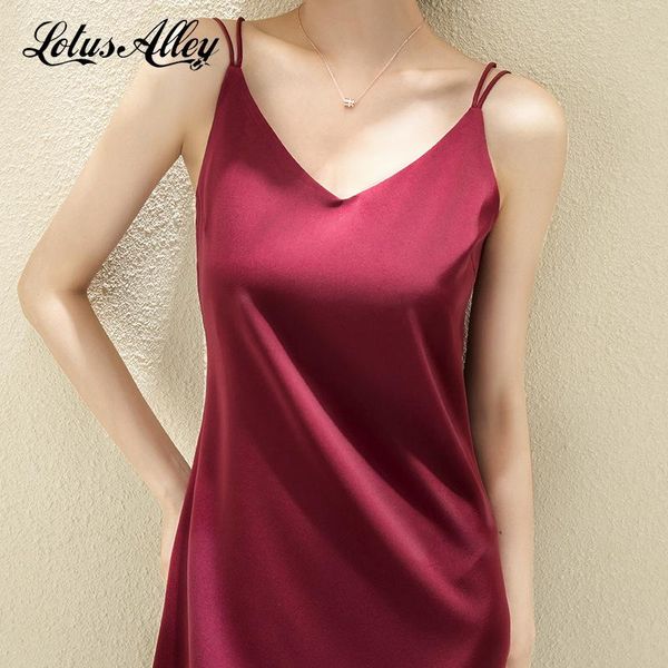 Abiti casual Abito sottoveste in raso Donna Elegante scollo a V Leggero Lusso Ufficio Senza maniche Senza schienale Midi Donna Moda coreana 2021 Rosso