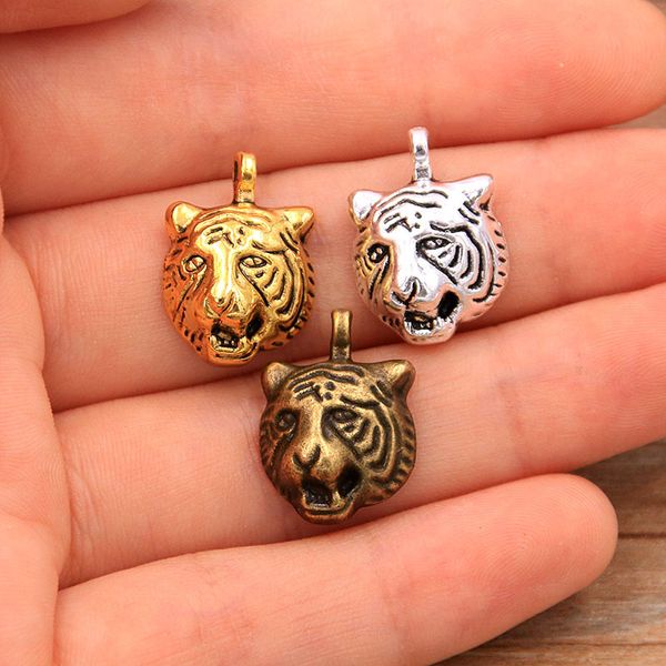 Charms pendenti antichi con testa di tigre, gioielli in argento tibetano vintage, fai da te per collana braccialetto 13 * 20 mm