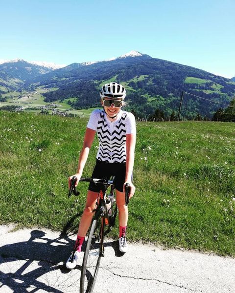 

racing sets indoor and outdoor cycling wear women's professional team short-sleeved jersey overalls roupa ciclismo mujer set, Black;blue