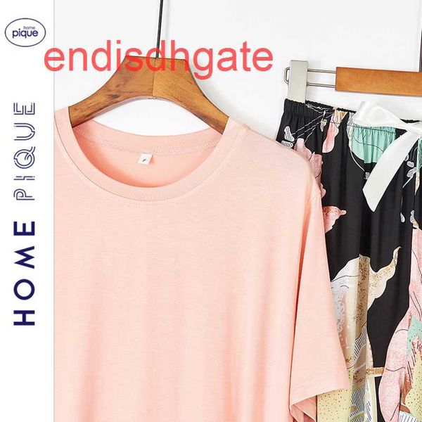 

modal spring and summer pajamas women's simple flower rayon capris home suit, Black;white