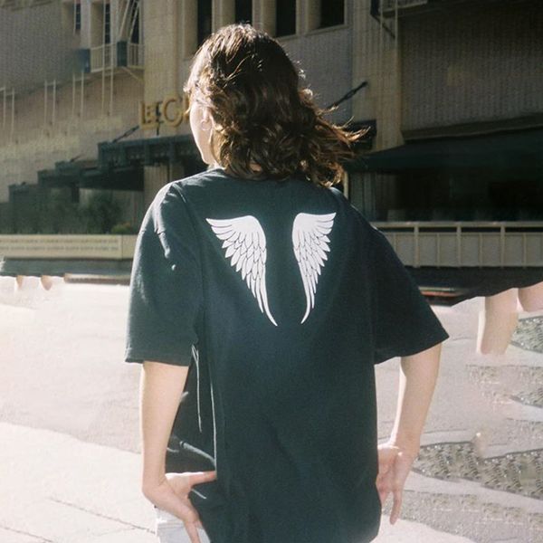 

2021 fashion chic letter print shirts summer new angel wing graphic black cotton tshirt casual streetwear t shirt women i23o, White