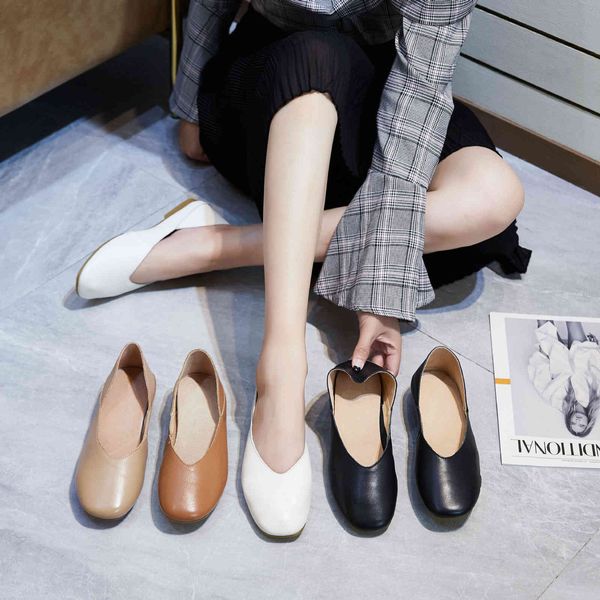 

luxury dress shoes 2021 style square flat bottom shallow mouth single shoe head women's soft leather granny sho, Black