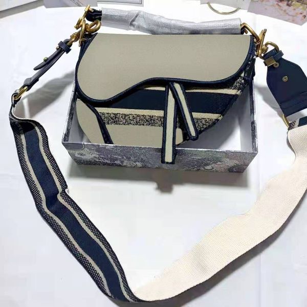 

2021 new fashion and luxury ladies messenger bag handbag, fashion embroidered shoulder bag