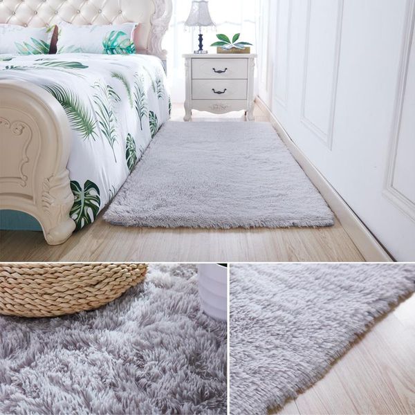 

carpet bedroom bedside blanket mat floor mat room can sleep can sit blanket floor