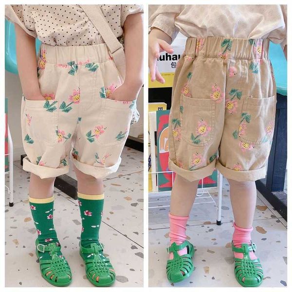 Pantaloni casuali del cotone della neonata dei pantaloni di lunghezza del ginocchio di stampa floreale delle ragazze di estate di stile coreano 1-6Y 210615