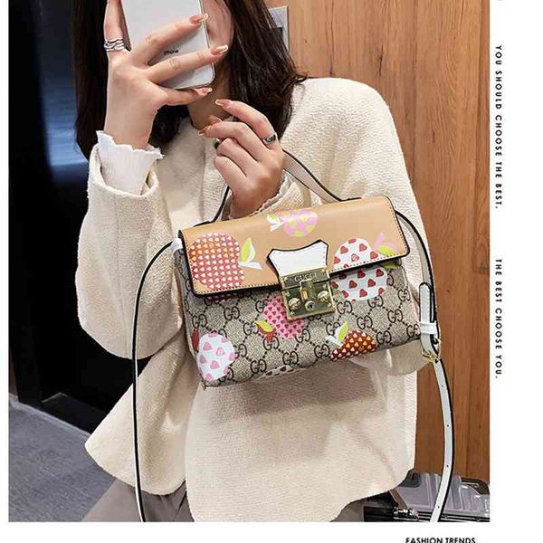 

factory store 65% off clearance sale summer's small square bag 2021 women's commuting shoulder contrast skin chain slanting, Black;red