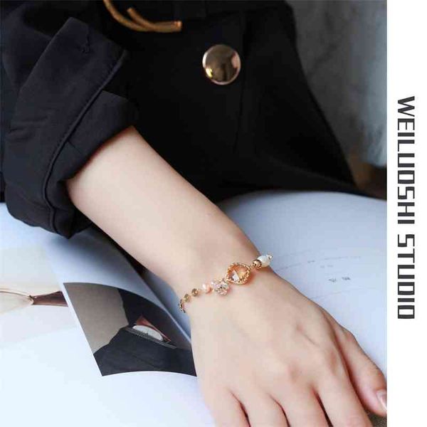

weiluoshi design geometric simplicity temperament zircon gold plated bracelet, Black