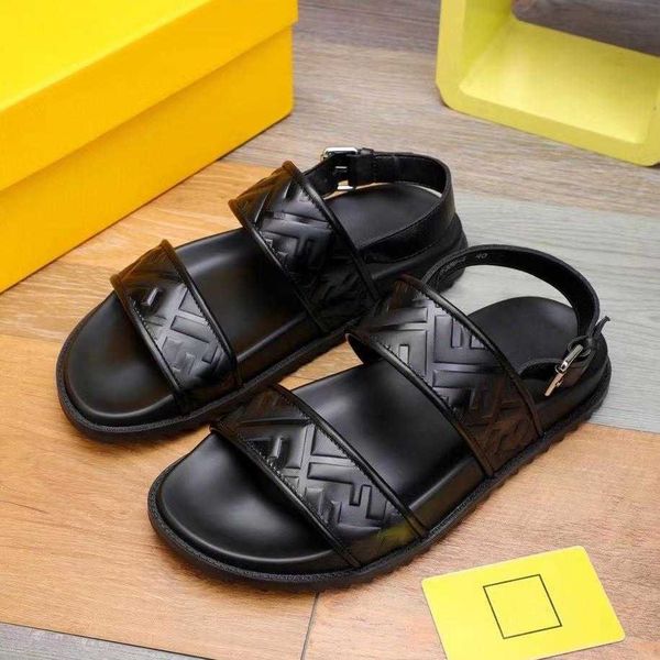 

summer 2021 new sandals men's leather breathable personality outdoor fashion antiskid beach sandals zlh, Black
