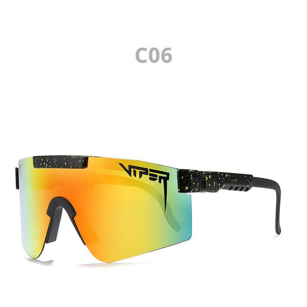 

pitviper, White;black