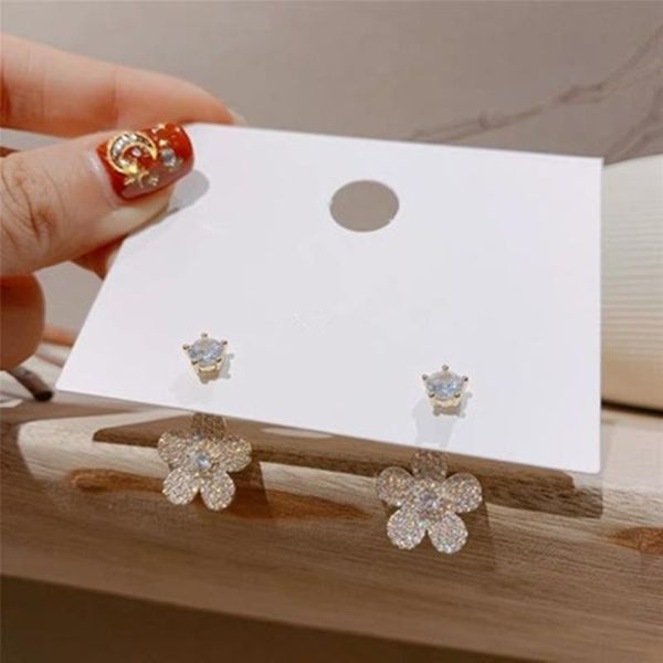 

stud korean version of early spring flowers micro inlaid women's earrings temperament five petal flower, Golden;silver