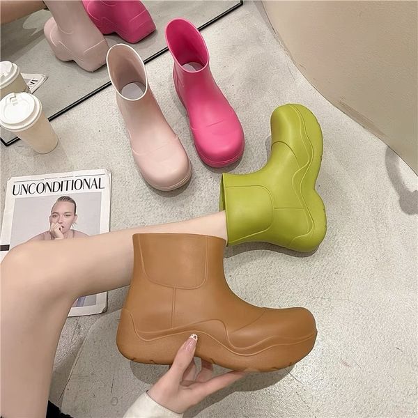 Chelsea-Stiefel für Damen, Candy, einfarbig, Rosa, dreifach schwarz, Pistazien-Frost-Gelb, modische Plattform, Martin-Stiefeletten, runde Zehen, wasserdicht, für den Außenbereich, Größe 5,5–8,5