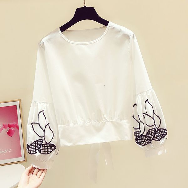 

white blouse 2021 spring new embroidered flowers lantern sleeve around the neck back bow female shirt short 8p6m, Black