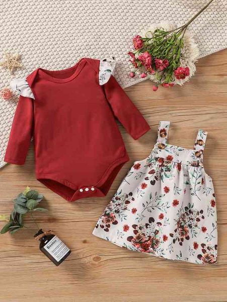 

baby ruffle trim bodysuit & floral print overall dress she, White