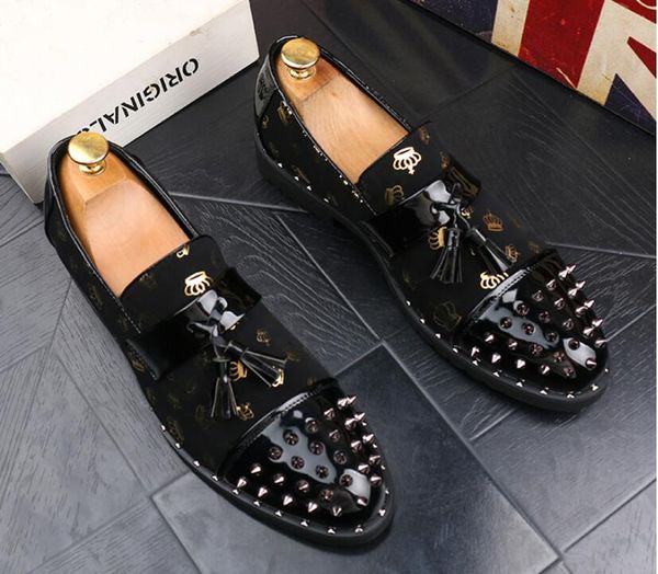 

dress shoes luxury men party breathable fashion wedding casual patent leather male flats rivets black white