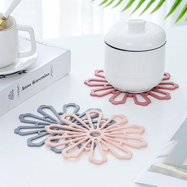 

mats & pads 1 pcs silicone tableware insulation mat cup pad heat-insulated bowl placemat home decoration deskkitchen