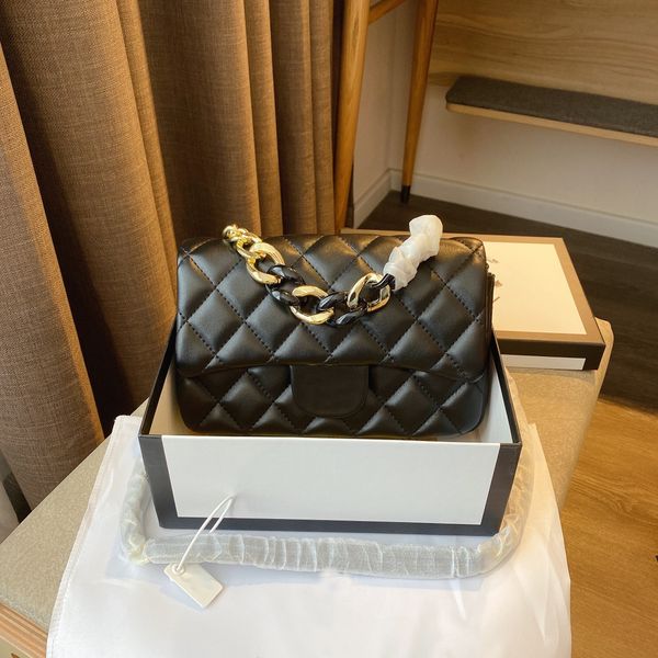 

2021 fashion quilted bag new luxurys women designers diamond lattice 5a shoulders bags fashion classic brand bags xtc02