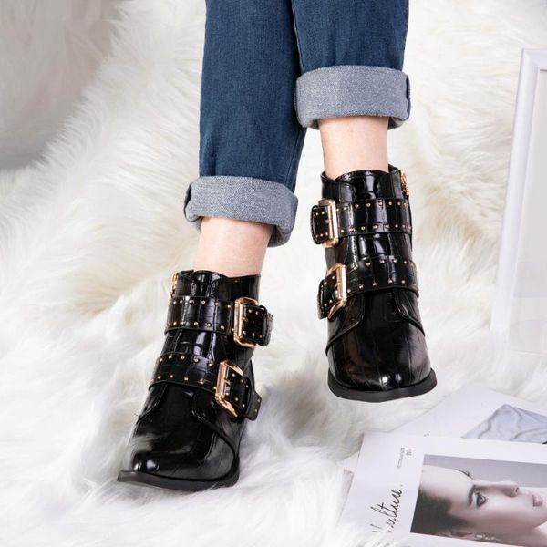 

boots autumn and winter pointed belt buckle fashion thick heel temperament 2021 short, Black