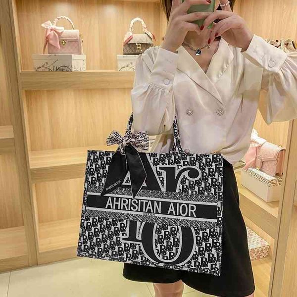 

factory store 65% off clearance sale handbag large capacity bag 2021 canvas portable tote simple shoulder mobile phone, Black;red