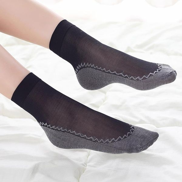 

1pair new spring summer women soft socks casual non-slip bottom splice fashion transparent ladies girls thin silk sock, Black;white