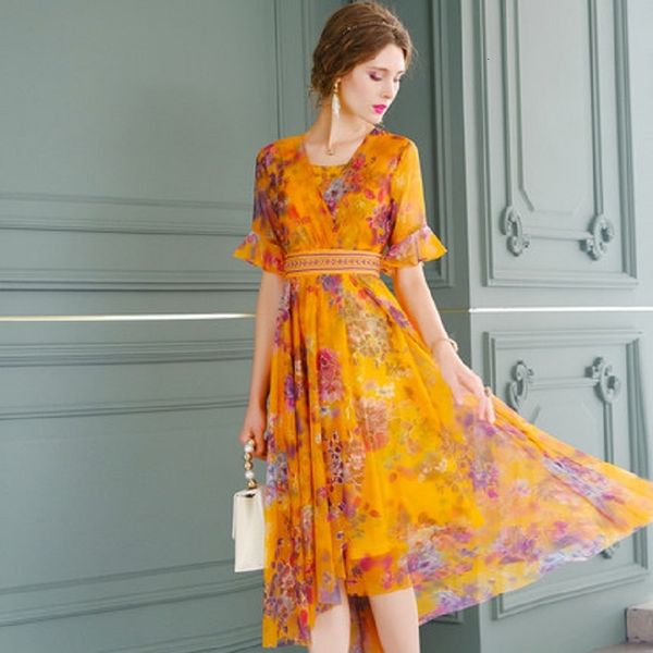 

2021 new superior quality summer celebrities printed the dress of chiffon casual women's dressed in holiday girl's slender club dr, Black;gray