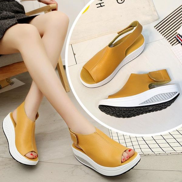 

2021 summer thick platform hook & loop womans sports shoes wedges peep-toe pu solid flat casual plus size beach women sandals, Black