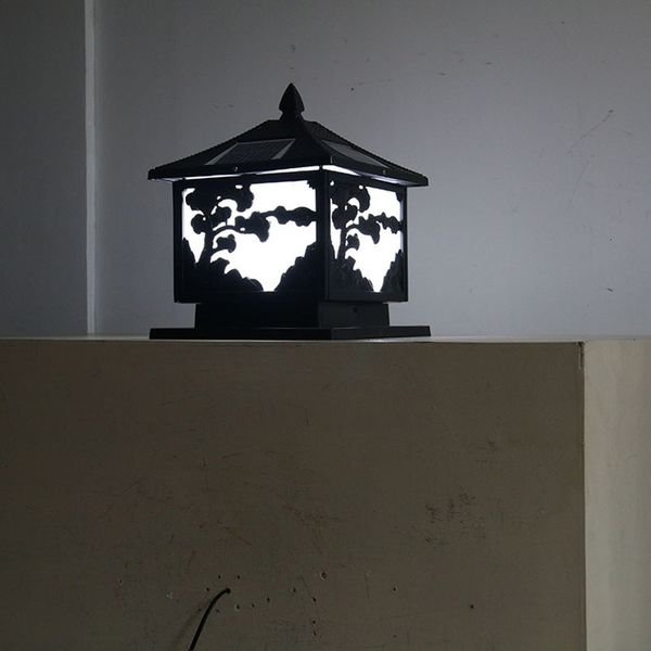 

2021 new solar pilar lamps, bright wall lights outdoors, house garden lights, 30*38cm 0e0g