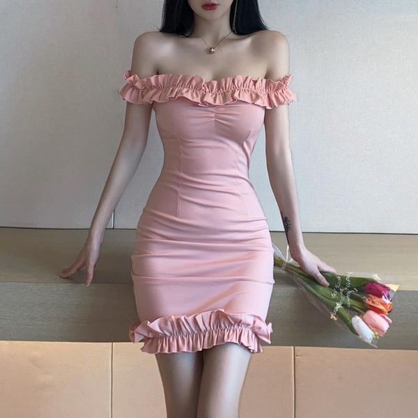 Vestidos Casuais Womengaga Tops de Verão Rosa Rofle Slash Pescoço Slim Curto Mini Color Sólido Dress Nightclub Mulheres Coreanas 721N