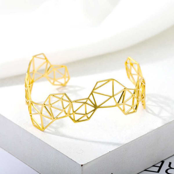 

fashion stainless steel hollow geometric gold color bracelet honeycomb bracelet adjustable for women charm bangles jewelry q0719, Black