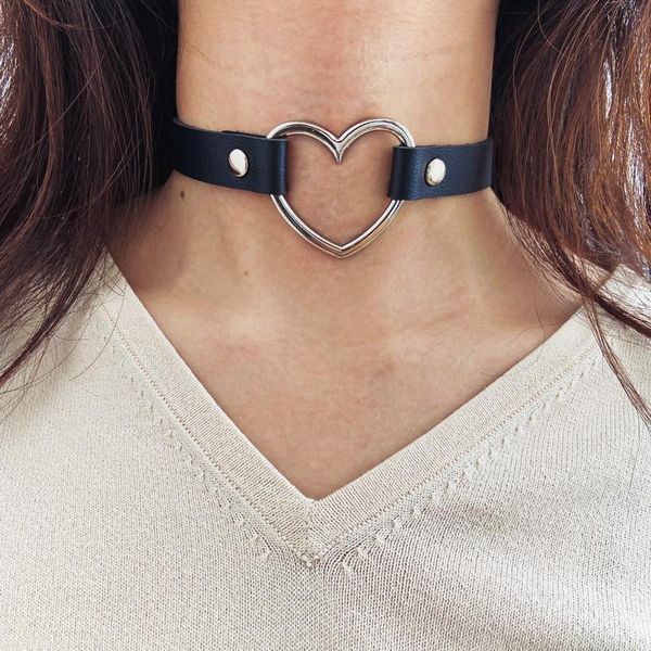 

chokers 2021 women elegant clavicle chian heart shape leather necklace for trend female jewelry, Golden;silver