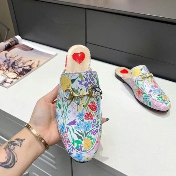 

21sswomen flat fisherman classical leather half drag 3d casual shoes designer letter slippers flip flop slides kkjnn0002, Black