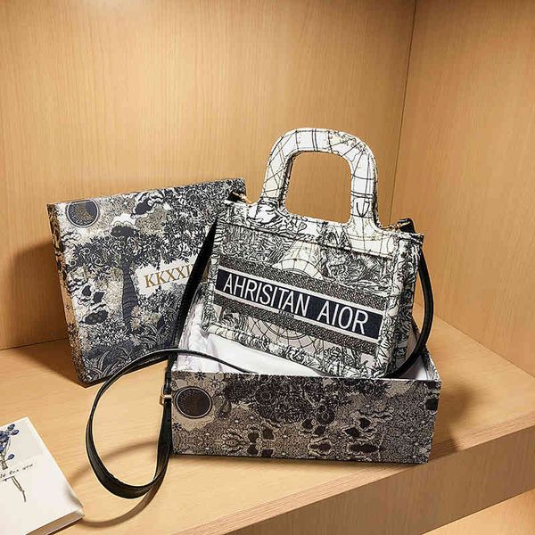 

women 2021 new fashion simple handbag mini tote single shoulder messenger bag