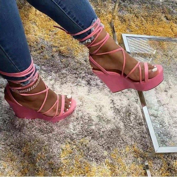Sandálias Super Hel Leel Sapatos femininos 2021 Cunha no estilo de verão com plataforma impermeável Moda de tiras finas