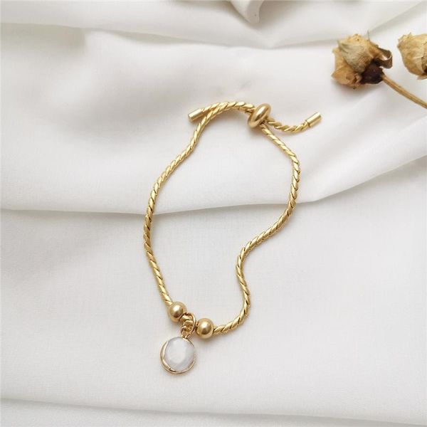 

simple temperament shell bracelet retro gold plating girl jewelry, Black