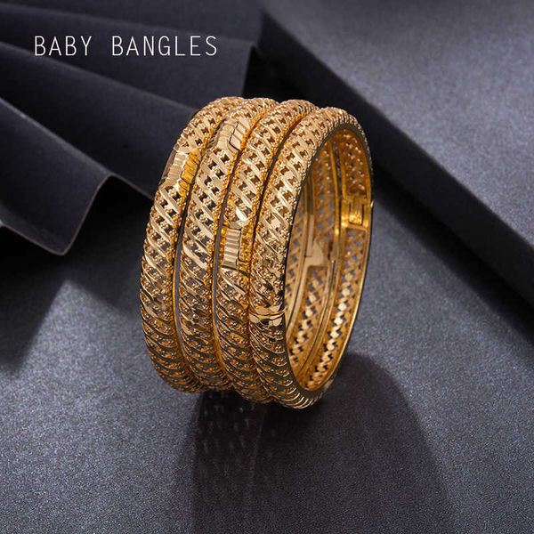 24k äthiopische 4 teile/los Dubai Trendy Gold Farbe Armreifen für Kind Baby Arabischen Afrikanischen Armband Schmuck Nahen Osten Geschenke q0720