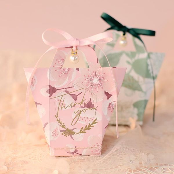

gift wrap 30pcs/lot nordic creative romantic portable candy box wedding baptism favors packing hand party supplies