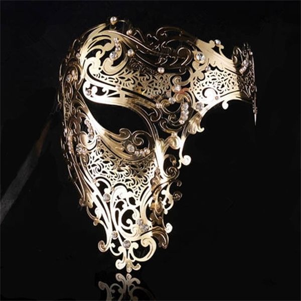 Máscara de metal do crânio de ouro preto máscara de halloween rhinestone metade do rosto venetian masquerade homens branco mulheres crânio filigrana festa máscara y200103