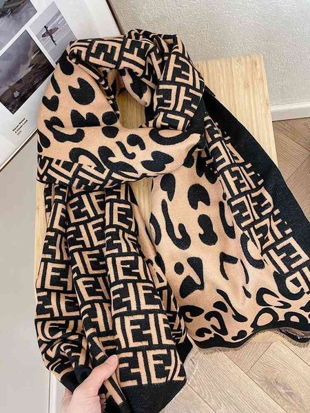 

the new design new net red double-sided cashmere shawl fashion warm autumn and winter women's scarf decorative bib goods, Blue;gray