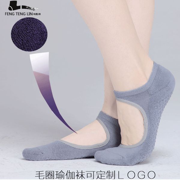 

autumn and winter anti slip open back yoga socks sole point silicone round head herringbone hemmed terry socks thickened cotton c0224, Black;white