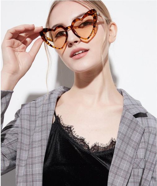 

sunglasses retro fashion heart women brand designer cat eye sun glasses pink red flash eyewear, White;black