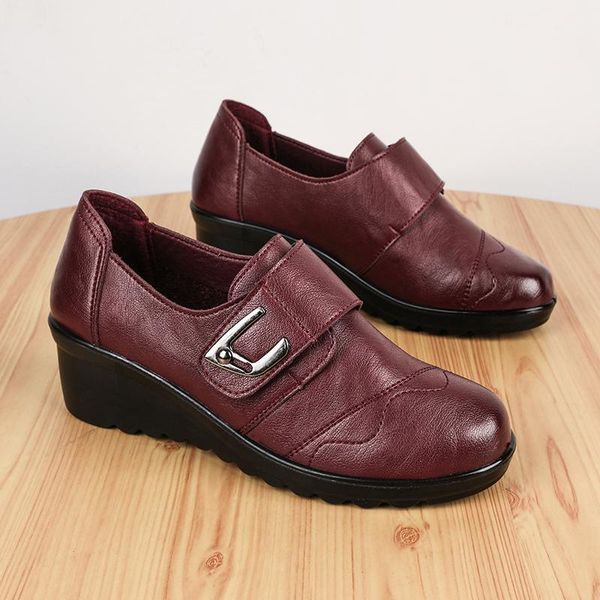 

summer men non-slip outdoor buckle strap slippers comfort pu leather slippers men roman sandals big size waterproof 2021 new, Black
