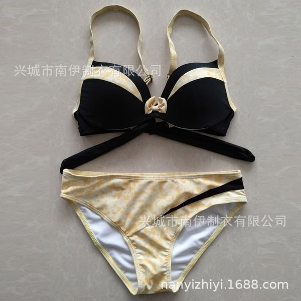 

split bikini swimsuit sexy, White;black