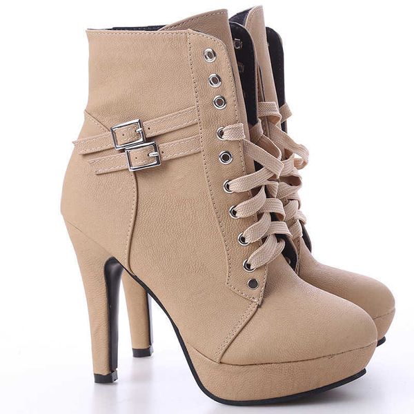 

35-43 large women's autumn and winter boots high heels fashion martin short, Black