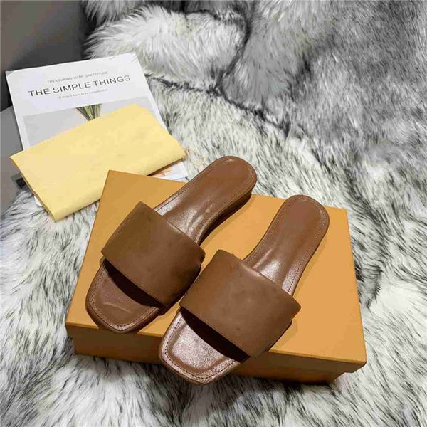 

2021 women fashion slippers revival flat mules men slides sandals designer black pink white light blue green orange waterfront summer kaws h