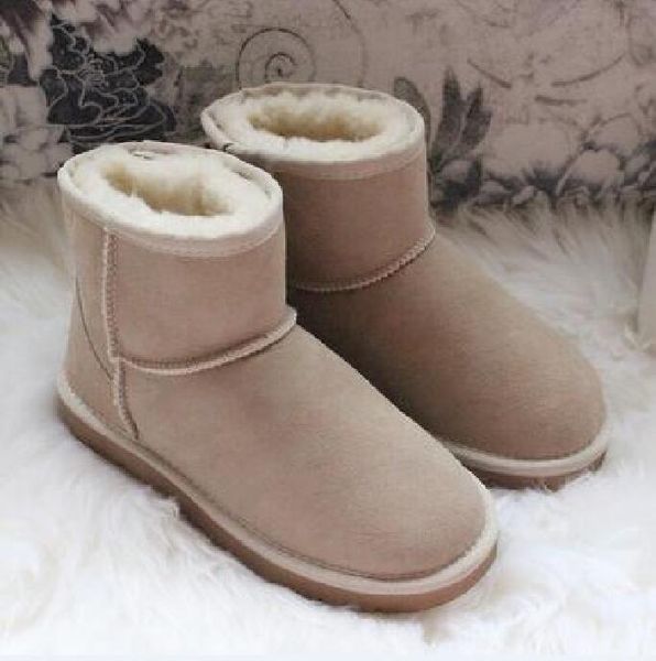 2021 venda quente ausg mini 5854 botas de neve femininas manter quente bota moda pele clara botas femininas sapatos de inverno transbordo gratuito u5854