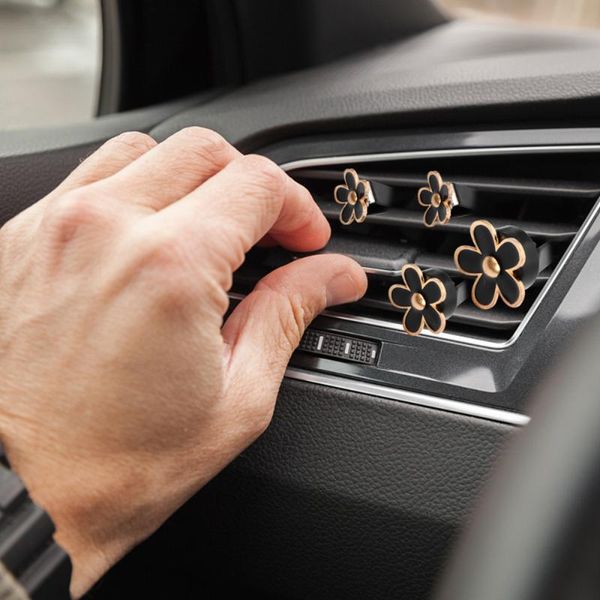 

car air freshener 4pcs interior decoration vehicular adornment for decor truck