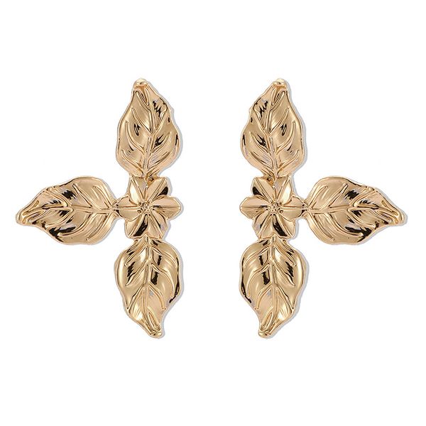 

2021 new vintage gold women earrings stud leaf flower metal alloy earrings matching clothes fashion jewelry gift, Golden;silver
